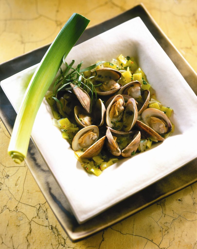 Impossibly Easy Gourmet Clams Recipe